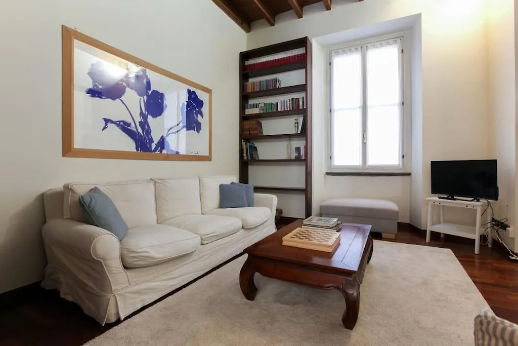 Hacca Collection - Corso Magenta, Unique And Charming 2Br Apartment Milan