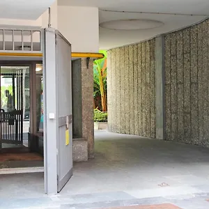 Hale - Porta Romana Apartamento