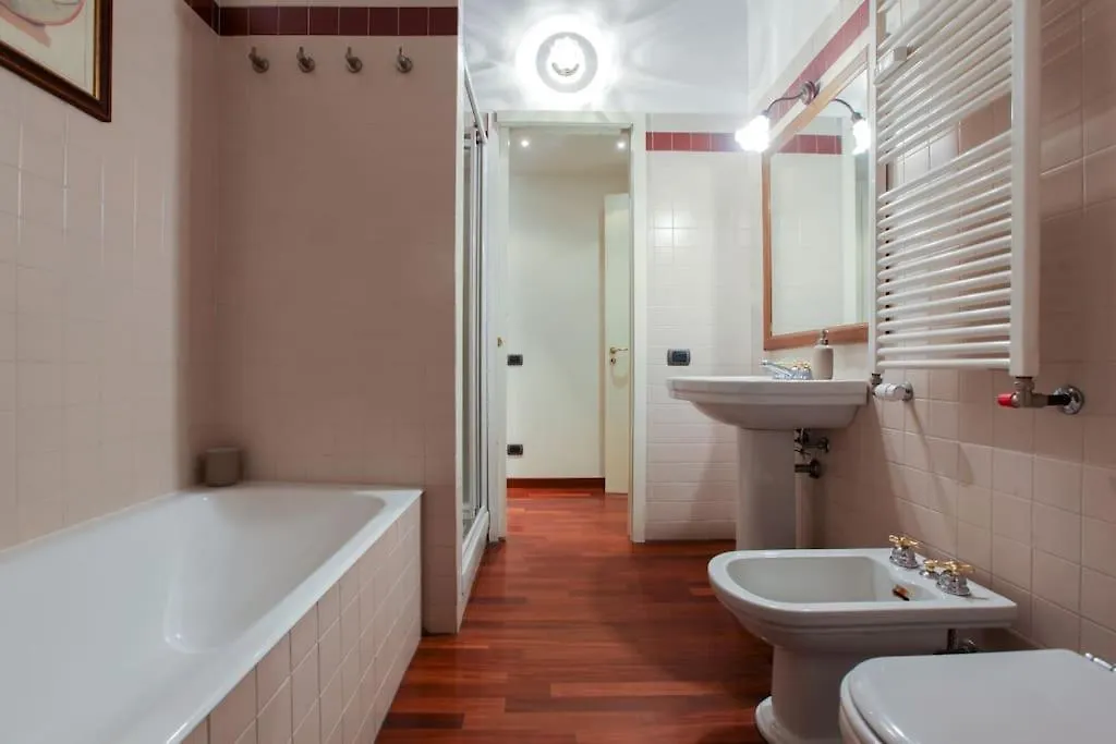 Hacca Collection - Corso Magenta, Unique And Charming 2Br Apartment Mailand