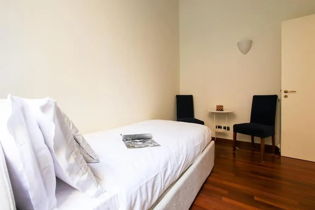 Hacca Collection - Corso Magenta, Unique And Charming 2Br Apartment Mailand