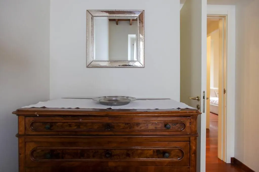 Hacca Collection - Corso Magenta, Unique And Charming 2Br Apartment Mailand Italien