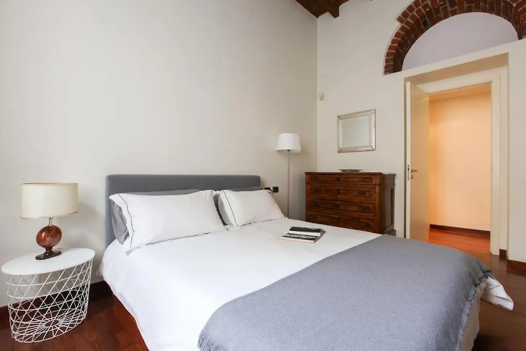 Hacca Collection - Corso Magenta, Unique And Charming 2Br Apartment Mailand